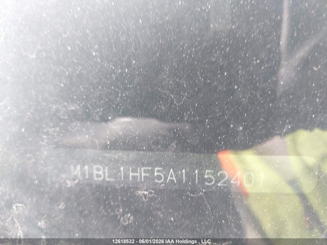 Auction sale of the 2010 Mazda Mazda3 Gx, vin: JM1BL1HF5A1152401, lot number: 12618532