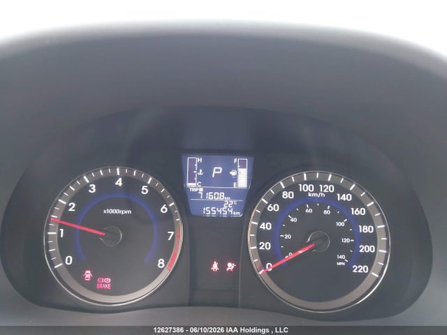 2015 Hyundai Accent მანქანა იყიდება აუქციონზე, vin: KMHCT4AE3FU888682, აუქციონის ნომერი: 12627386