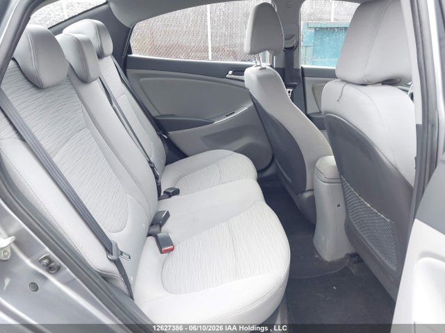 2015 Hyundai Accent მანქანა იყიდება აუქციონზე, vin: KMHCT4AE3FU888682, აუქციონის ნომერი: 12627386