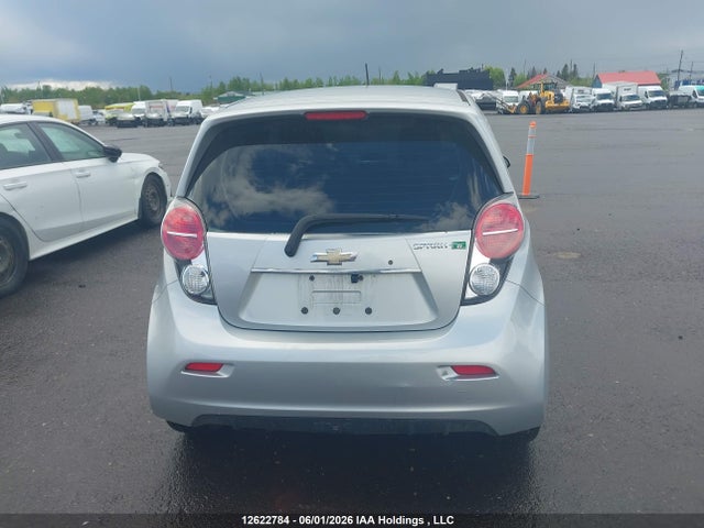 2015 Chevrolet Spark Ev 2lt მანქანა იყიდება აუქციონზე, vin: KL8CL6S08FC818886, აუქციონის ნომერი: 12622784
