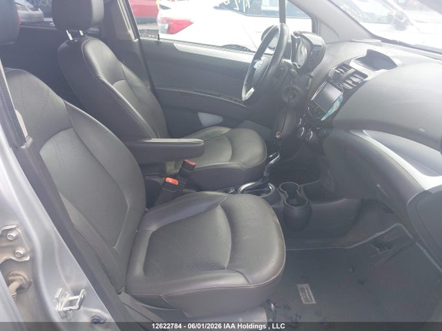 2015 Chevrolet Spark Ev 2lt მანქანა იყიდება აუქციონზე, vin: KL8CL6S08FC818886, აუქციონის ნომერი: 12622784