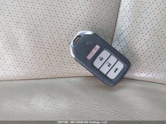 Продажа на аукционе авто 2013 Honda Accord Touring, vin: 1HGCR3F98DA800427, номер лота: 12627393