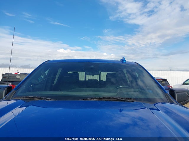 3GTUUEET9NG552153 GMC Sierra K1500 At4