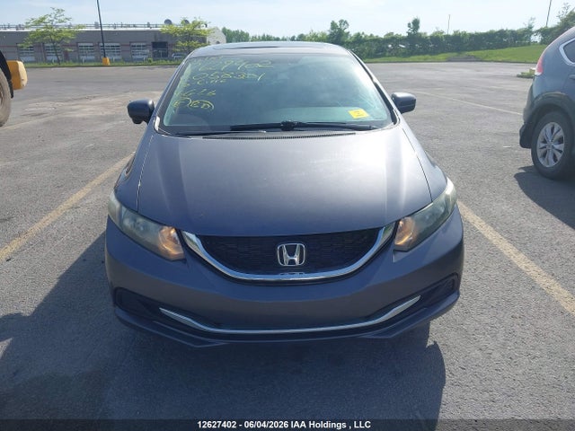 2015 Honda Civic მანქანა იყიდება აუქციონზე, vin: 2HGFB2F54FH058301, აუქციონის ნომერი: 12627402