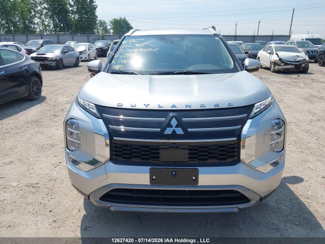 2025 Mitsubishi Outlander Se/diamond Trail Edition მანქანა იყიდება აუქციონზე, vin: JA4J4VA86SZ621486, აუქციონის ნომერი: 12627420