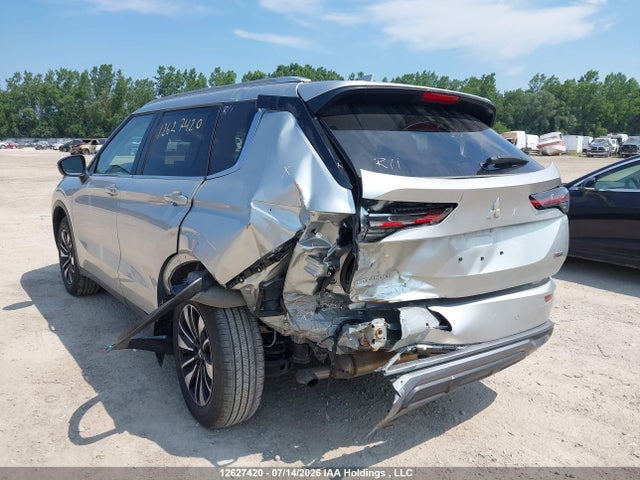 2025 Mitsubishi Outlander Se/diamond Trail Edition მანქანა იყიდება აუქციონზე, vin: JA4J4VA86SZ621486, აუქციონის ნომერი: 12627420
