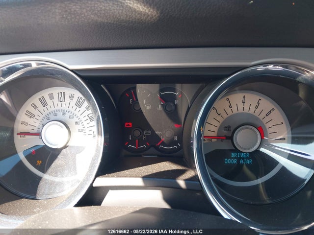 12616662 :رقم المزاد ، 1ZVBP8CH8A5111207 vin ، 2010 Ford Mustang Gt مزاد بيع