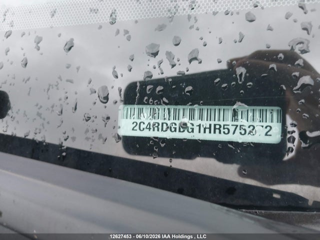 12627453 :رقم المزاد ، 2C4RDGBG1HR575272 vin ، 2017 Dodge Grand Caravan Se مزاد بيع