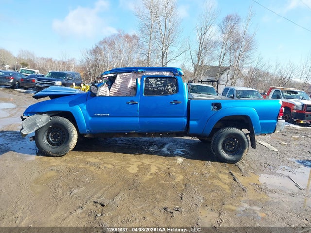 2011 Toyota Tacoma V6 მანქანა იყიდება აუქციონზე, vin: 3TMMU4FN9BM027889, აუქციონის ნომერი: 12581037