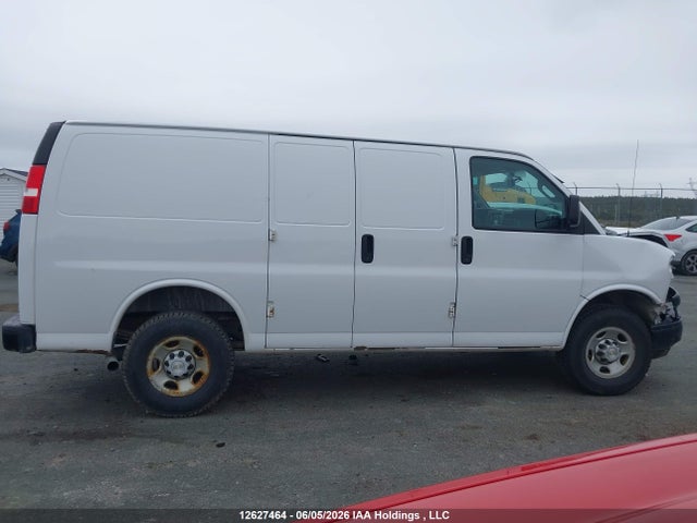 Chevrolet Express 2500 Work Van 2021 1GCWGAF71M1299823 Image 14