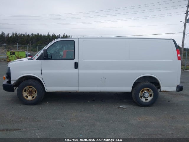 Chevrolet Express 2500 Work Van 2021 1GCWGAF71M1299823 Image 15