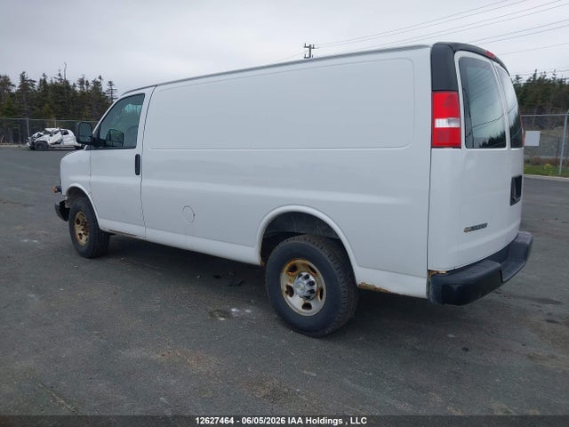 Chevrolet Express 2500 Work Van 2021 1GCWGAF71M1299823 Image 3