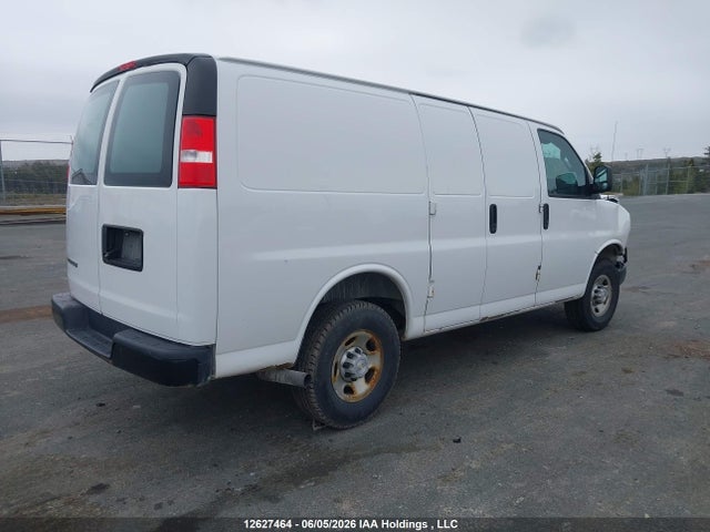 Chevrolet Express 2500 Work Van 2021 1GCWGAF71M1299823 Image 4