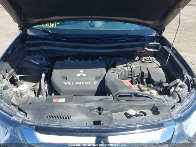 JA4JZ3AX7GZ608380 Mitsubishi Outlander Se/sel