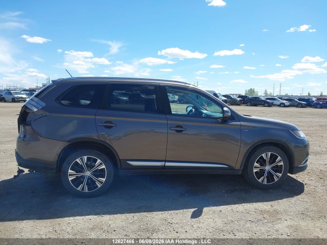 JA4JZ3AX7GZ608380 Mitsubishi Outlander Se/sel