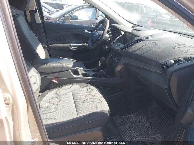 Продаж на аукціоні авто 2017 Ford Escape Se, vin: 1FMCU0G95HUD31937, номер лоту: 12613327