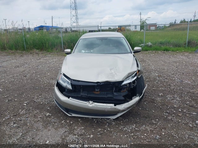12627473 :رقم المزاد ، 3VW2K7AJ7EM270881 vin ، 2014 Volkswagen Jetta 2.0l Trendline+ مزاد بيع