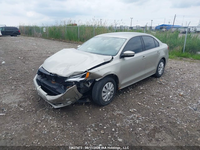 12627473 :رقم المزاد ، 3VW2K7AJ7EM270881 vin ، 2014 Volkswagen Jetta 2.0l Trendline+ مزاد بيع
