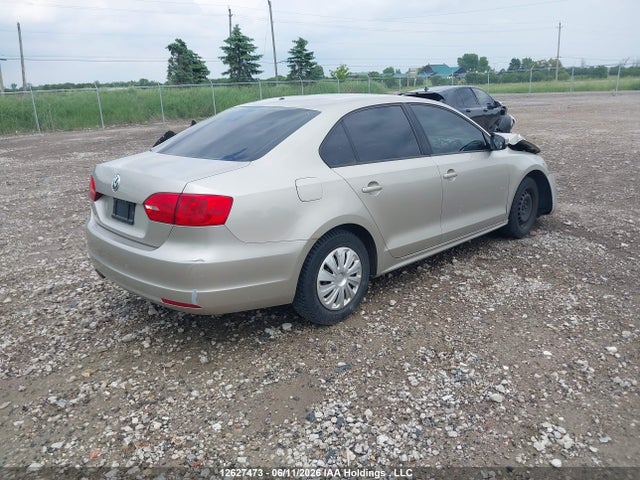 12627473 :رقم المزاد ، 3VW2K7AJ7EM270881 vin ، 2014 Volkswagen Jetta 2.0l Trendline+ مزاد بيع