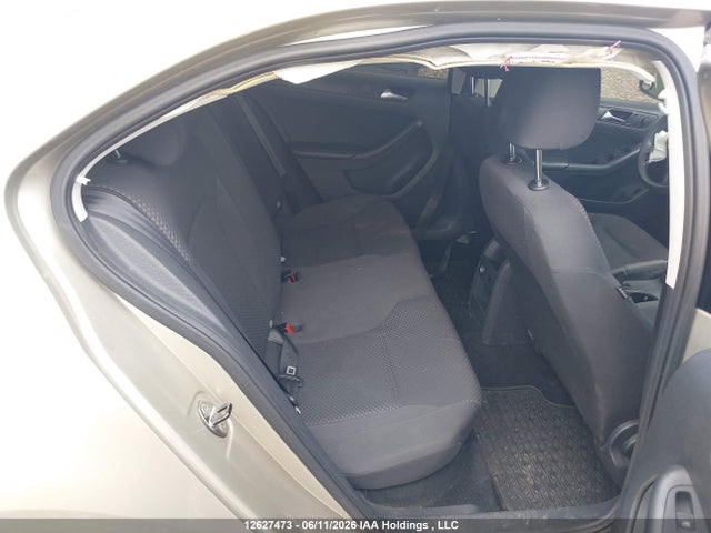 12627473 :رقم المزاد ، 3VW2K7AJ7EM270881 vin ، 2014 Volkswagen Jetta 2.0l Trendline+ مزاد بيع