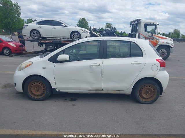 2010 Toyota Yaris Le/rs მანქანა იყიდება აუქციონზე, vin: JTDKT4K30A5321023, აუქციონის ნომერი: 12621033