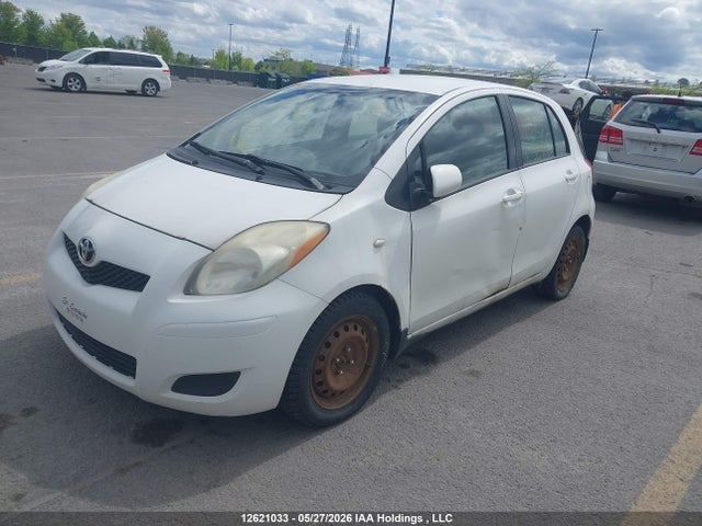 2010 Toyota Yaris Le/rs მანქანა იყიდება აუქციონზე, vin: JTDKT4K30A5321023, აუქციონის ნომერი: 12621033
