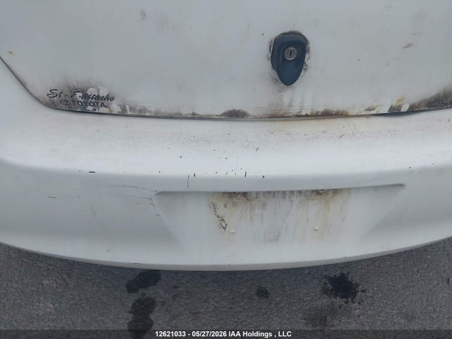 2010 Toyota Yaris Le/rs მანქანა იყიდება აუქციონზე, vin: JTDKT4K30A5321023, აუქციონის ნომერი: 12621033