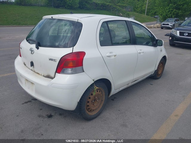 2010 Toyota Yaris Le/rs მანქანა იყიდება აუქციონზე, vin: JTDKT4K30A5321023, აუქციონის ნომერი: 12621033