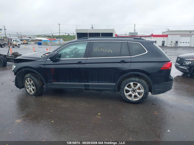 12616874 :رقم المزاد ، 3VV2B7AX6JM007865 vin ، 2018 Volkswagen Tiguan Comfortline مزاد بيع