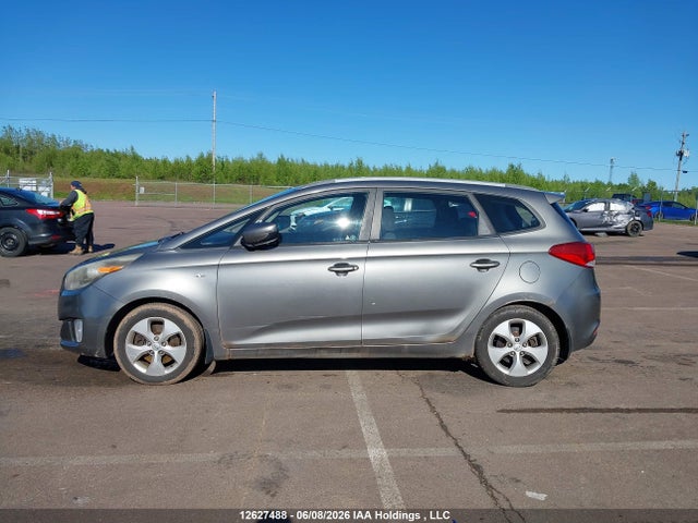 KIA Rondo 2014 KNAHT8A30E7057103 Image 14