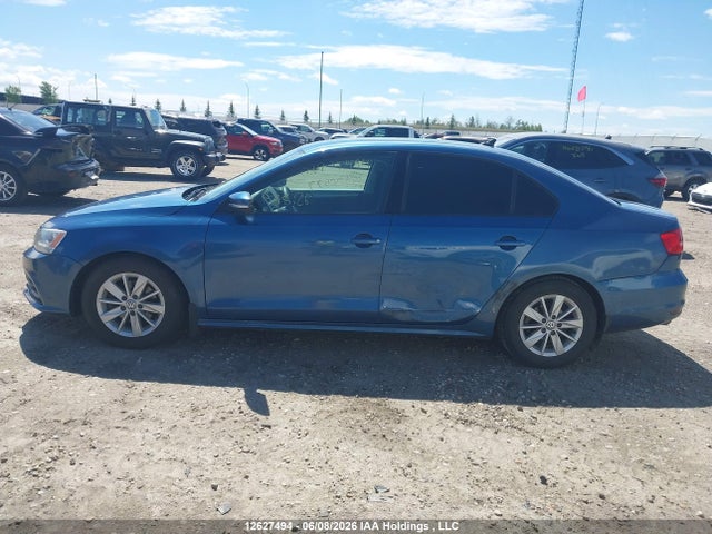 2015 Volkswagen Jetta Sedan მანქანა იყიდება აუქციონზე, vin: 3VW2K7AJ1FM400557, აუქციონის ნომერი: 12627494