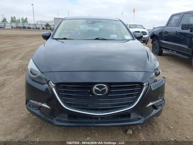 3MZBN1M3XJM174478 Mazda Mazda3 Gt