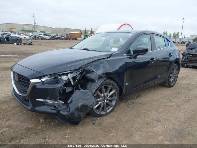 3MZBN1M3XJM174478 Mazda Mazda3 Gt
