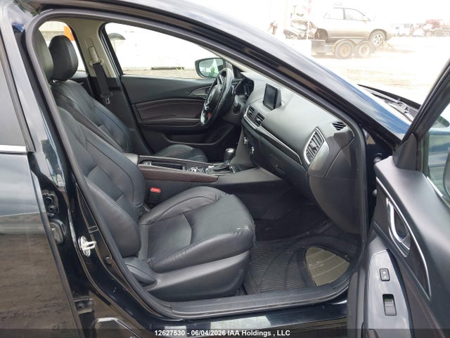 3MZBN1M3XJM174478 Mazda Mazda3 Gt