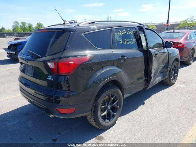 Продажа на аукционе авто 2019 Ford Escape Se, vin: 1FMCU9GD3KUB12538, номер лота: 12627560
