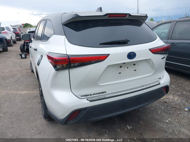Toyota Highlander Hybrid Le 2023 5TDBBRCH3PS128264 Image 3