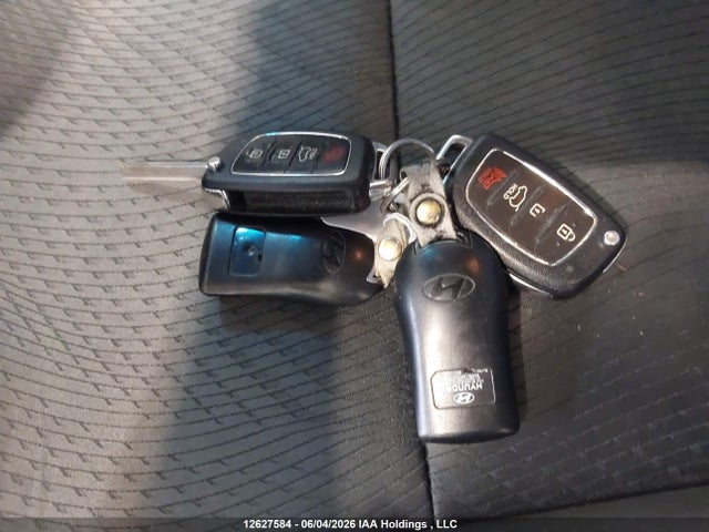5XYZUDLB0EG183370 Hyundai Santa Fe Sport 2.4 Premium