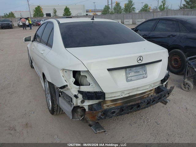 2011 Mercedes-benz C 250 4matic მანქანა იყიდება აუქციონზე, vin: WDDGF8FB0BA522263, აუქციონის ნომერი: 12627594