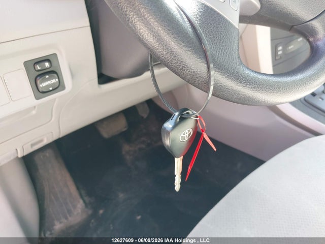 12627609 :رقم المزاد ، 2T1BU4EE1DC004613 vin ، 2013 Toyota Corolla Ce مزاد بيع