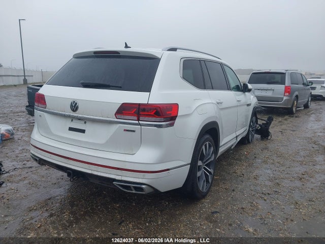 Продажа на аукционе авто 2022 Volkswagen Atlas 3.6 Fsi Execline, vin: 1V2FR2CA8NC556268, номер лота: 12624037