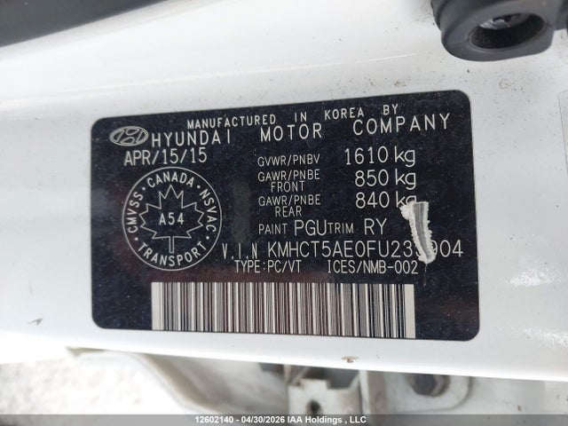 12602140 :رقم المزاد ، KMHCT5AE0FU233904 vin ، 2015 Hyundai Accent Gl مزاد بيع