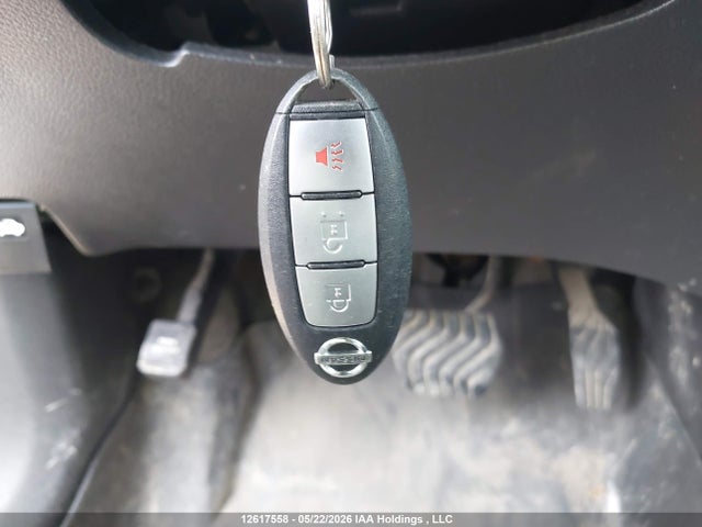 Auction sale of the 2016 Nissan Rogue S/sl Premium/sv, vin: 5N1AT2MV2GC892222, lot number: 12617558