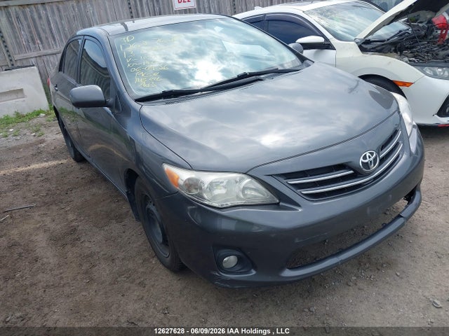 2013 Toyota Corolla Ce/le/s მანქანა იყიდება აუქციონზე, vin: 2T1BU4EE9DC104233, აუქციონის ნომერი: 12627628