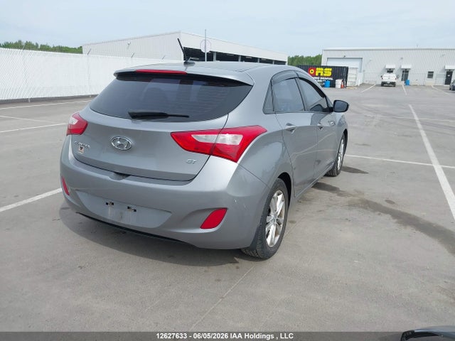 2013 Hyundai Elantra Gt მანქანა იყიდება აუქციონზე, vin: KMHD35LE0DU092430, აუქციონის ნომერი: 12627633