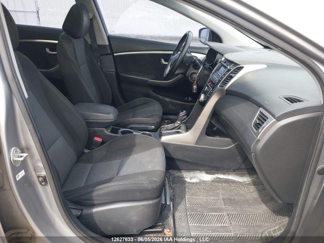 2013 Hyundai Elantra Gt მანქანა იყიდება აუქციონზე, vin: KMHD35LE0DU092430, აუქციონის ნომერი: 12627633