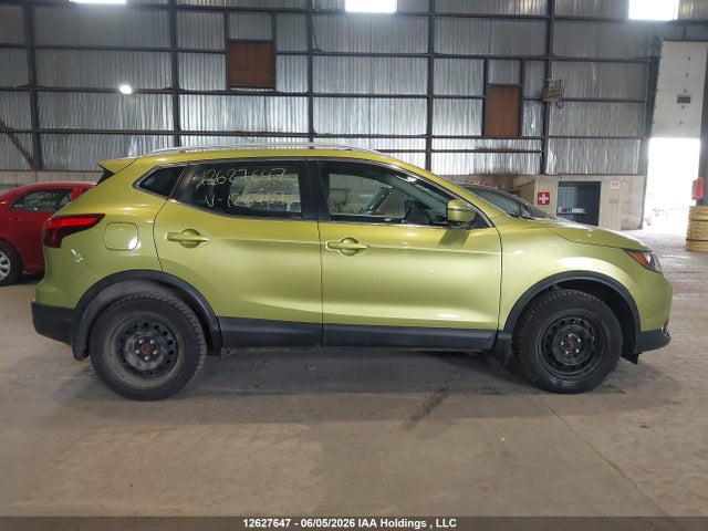 12627647 :رقم المزاد ، JN1BJ1CR5HW128767 vin ، 2017 Nissan Qashqai S/sl/sv مزاد بيع