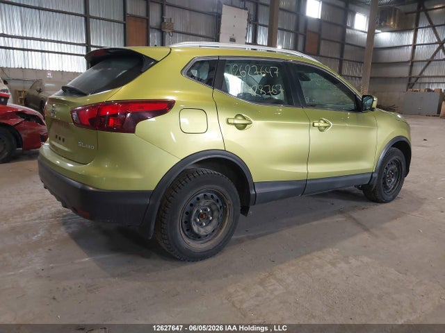 12627647 :رقم المزاد ، JN1BJ1CR5HW128767 vin ، 2017 Nissan Qashqai S/sl/sv مزاد بيع