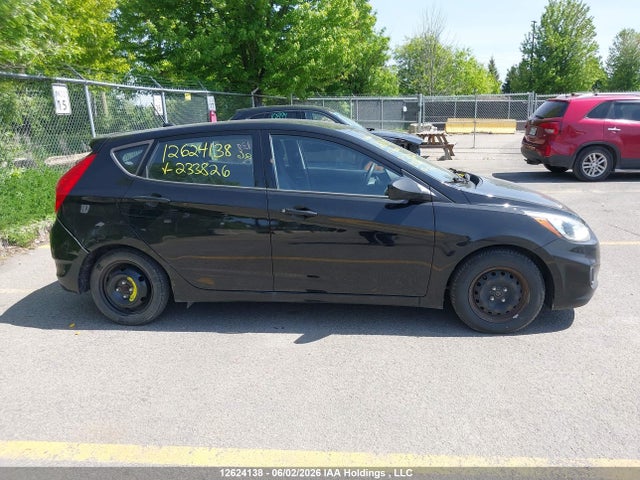 Продажа на аукционе авто 2015 Hyundai Accent Gl, vin: KMHCT5AE6FU233826, номер лота: 12624138