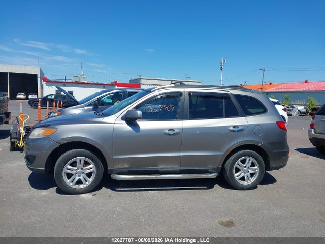 2012 Hyundai Santa Fe Gl 2.4 მანქანა იყიდება აუქციონზე, vin: 5XYZG3AB5CG118743, აუქციონის ნომერი: 12627707