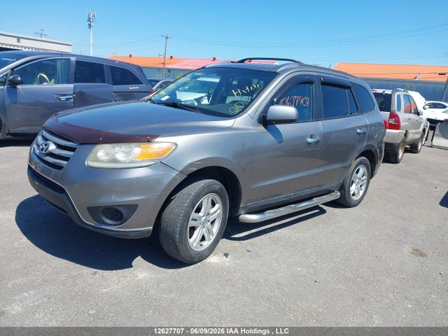 2012 Hyundai Santa Fe Gl 2.4 მანქანა იყიდება აუქციონზე, vin: 5XYZG3AB5CG118743, აუქციონის ნომერი: 12627707